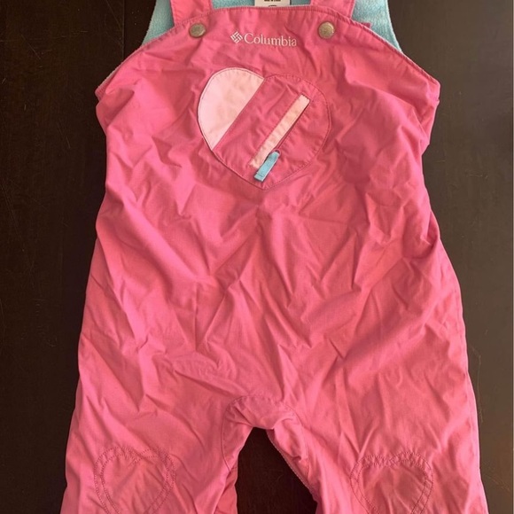 Girls Columbia snow suit 24m - Picture 3 of 4